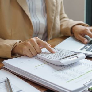 Pré-comptabilité et gestion financière pour entreprises