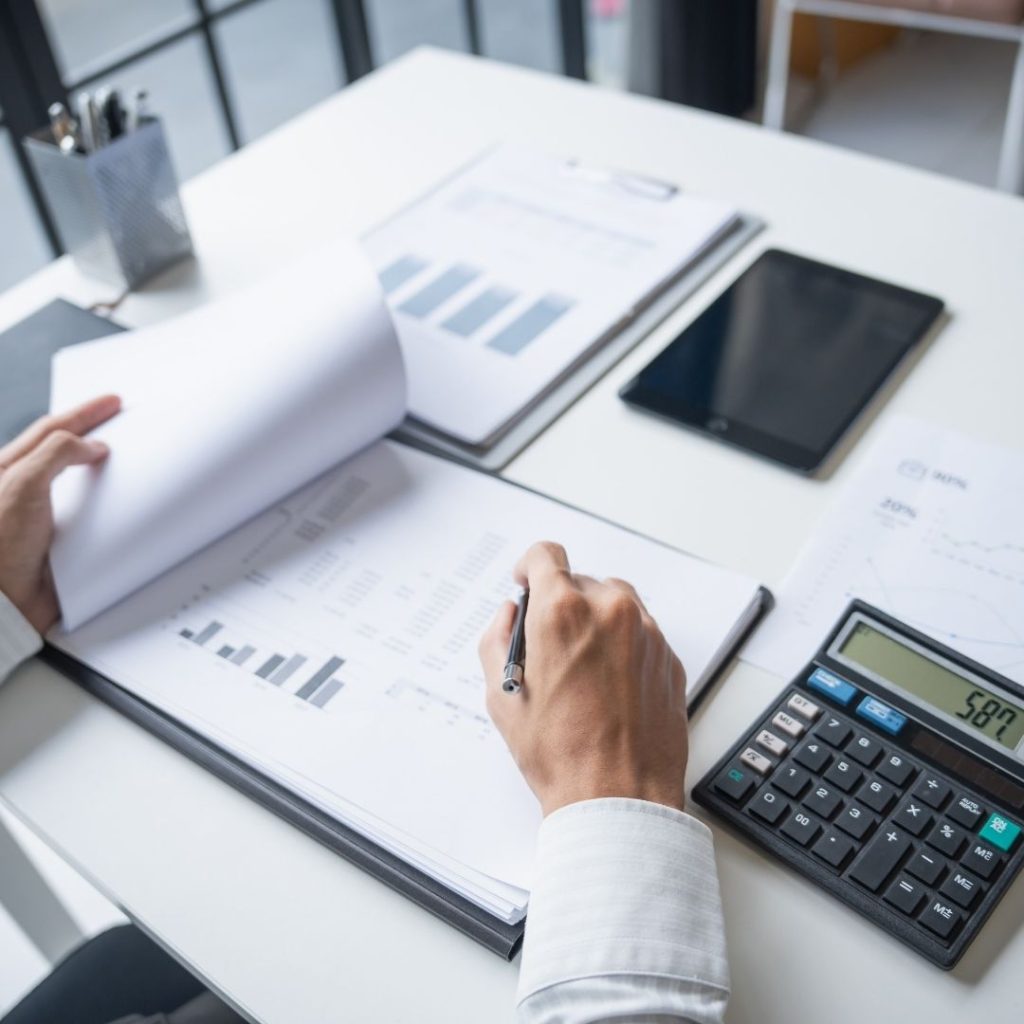 Pré Comptabilité et Suivi des flux financiers et gestion de la trésorerie